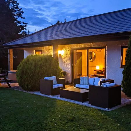 Laurel - Pet-Friendly Cottage With Indoor Pool, Hot Tub & Panoramic Snowdonia Views Colwyn Bay Εξωτερικό φωτογραφία